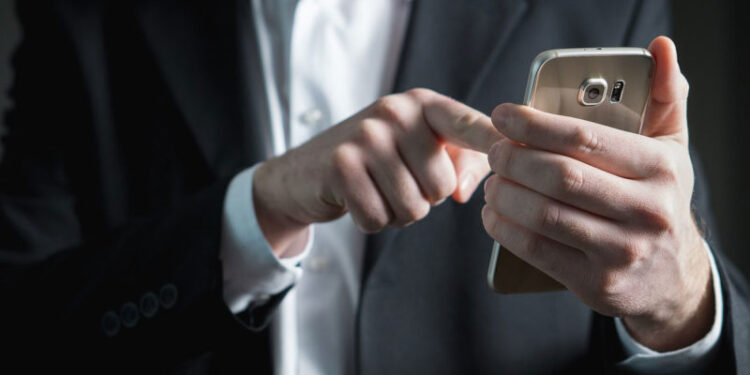 Ventas de smartphones usados creció 9,2% mientras cayó mercado de dispositivos nuevos