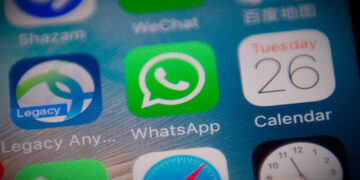 Nuevas condiciones: WhatsApp quiere compartir más datos de sus usuarios con Facebook