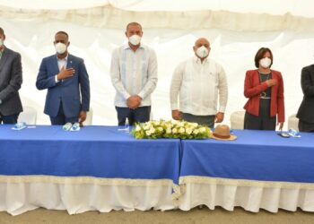 Senado rinde homenaje al  primer dominicano en ser árbitro de Grandes Ligas