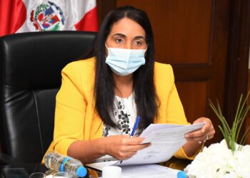 La Comisión de Salud Pública del Senado consulta al Ministerio de Salud Pública sobre la ley de pasantías médicas