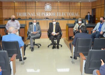 El TSE recibe espaldarazo del Foro Permanente de Partidos Políticos de la República Dominicana