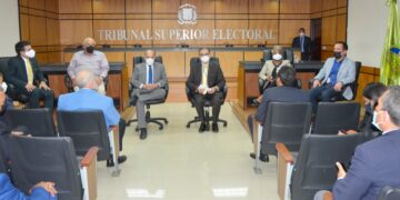 El TSE recibe espaldarazo del Foro Permanente de Partidos Políticos de la República Dominicana