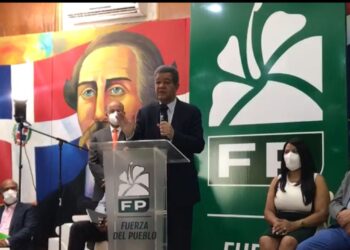 Leonel considera deportación haitianas embarazadas