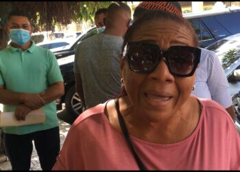 CANCELADOS DE EDUCACIÓN DE SAMANÁ PIDEN PAGO DE PRESTACIONES