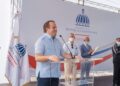 Paliza y Camacho dan primer palazo para construcción de un polideportivo y centro comunal en Villa la Mata
