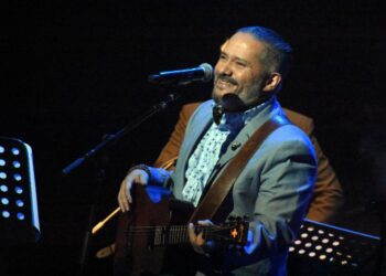 Pavel Núñez rendirá homenaje a Dionis Fernández en su concierto “Big Band Núñez, Trópico”