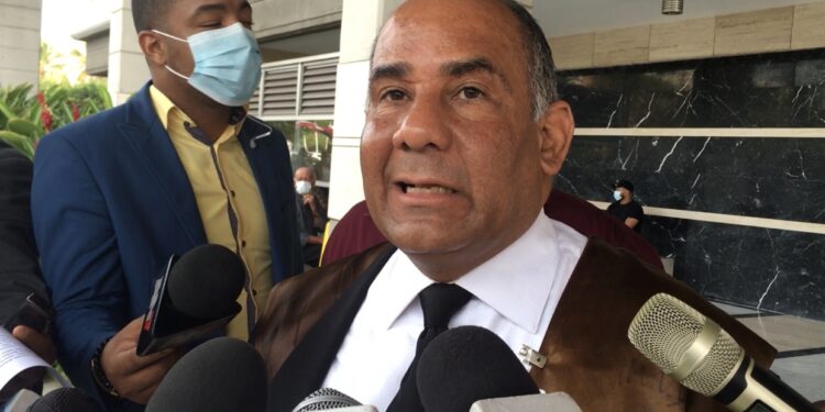 Inversionistas extranjeros y locales demandan justicia en el país, piden que caigan los jueces, fiscales, notarios y abogados corruptos, para seguir inspirando confianza.