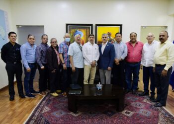 Agricultura y sector avícola desmienten alza precios del pollo; garantizan abastecimiento y estabilidad