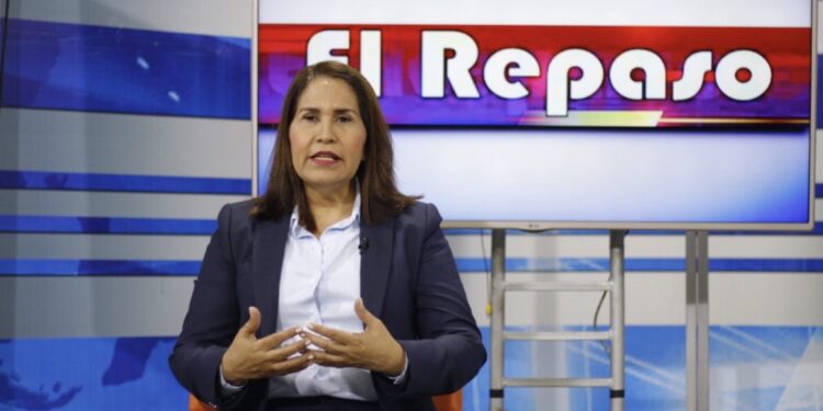 MARITZA HERNÁNDEZ DEMANDA NEUTRALIDAD CÚPULA PLD PARA ELEGIR CANDIDATURA PRESIDENCIAL