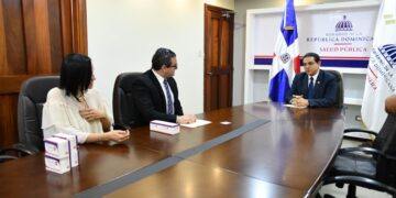 Salud Pública recibe donación del medicamento de alto costo Jakavi