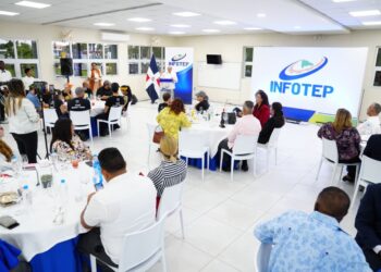 INFOTEP se reune con empresarios de La Altagracia para explicarles alcance programa Formación Dual