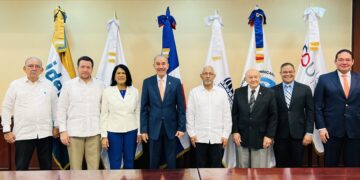 MESCYT, MINERD, IDEICE y Asociaciones de Universidades suscriben convenio para fomentar investigaciones en RD