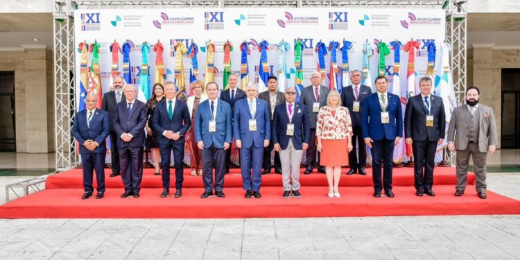 Parlamentarios de Iberoamérica abogan por una recuperación más equitativa