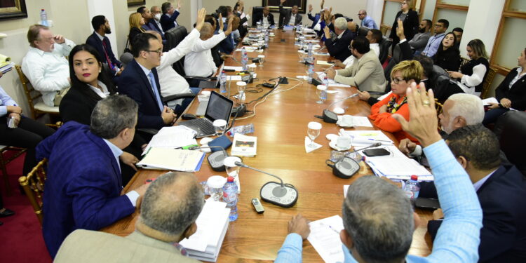 Comisión Bicameral aprueba informe sobre proyecto de Presupuesto General del Estado para 2023