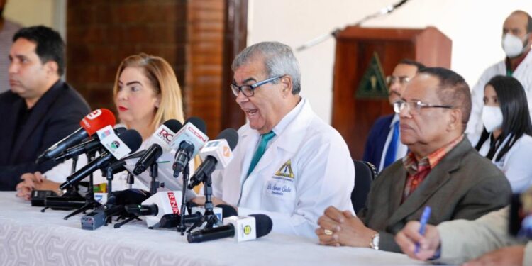 Medicos siguen en su lucha contra las ARSs