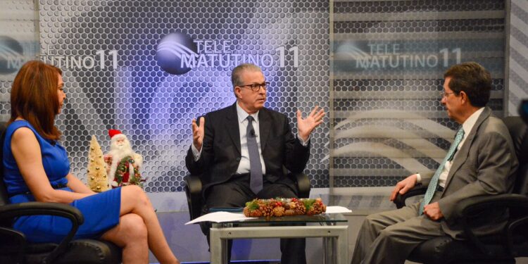 Luis Toral: “Lo más importante son las elecciones del 2024 para salir del caos y el desastre en que está sumido el país”