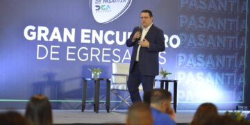 ADUANAS CELEBRA “DÍA NACIONAL DE LA JUVENTUD” CONENCUENTRO DE EGRESADOS DE “PASANTÍA”