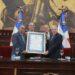 El Senado reconoce a Milton Ray Guevara por su exitosa trayectoria profesional