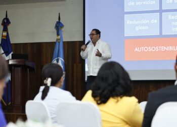 SNS aumenta anticipo financiero a hospitales Región Este