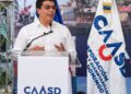 Director de la CAASD inicia trabajos de saneamiento de la cañada Marañón en Santo Domingo Norte.