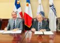 MESCyT firma convenio con UNAPEC y la Universidad de Toulouse, Francia, para capacitar a estudiantes en doctorados y maestrías en el área de ingeniería eléctrica