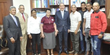 García Fermín apoyará, mediante programas académicos superiores, a jóvenes de Padre Las Casas en capacitación laboral