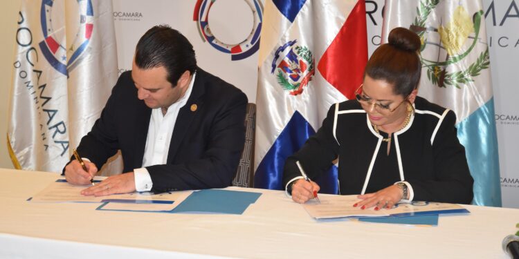 Déficit en balanza comercial con Guatemala superan los U$S200 MM; cámaras firman memorándum para impulsar intercambio de negocios