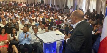 Ramón Alburquerque oficializa su precandidatura a la Presidencia de la República
