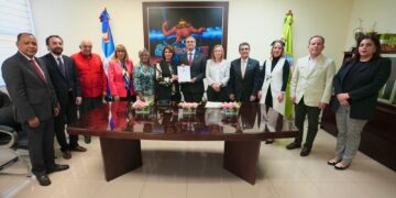 Tribunal Superior Electoral de República Dominicana (TSE), recibe informe del departamento para la cooperación y observación electoral de la OEA