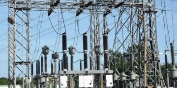 Demanda de energía alcanza récord de 3,500 megavatios; el Gobierno adopta medidas para cubrir demanda