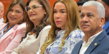 Senado concluye jornada sobre prevención cáncer de mama con charla “Menopausia y Osteoporosis”