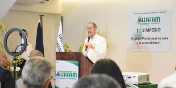 MESCYT aboga por combatir el consumo de combustibles fósiles para garantizar la mitigación y adaptación del cambio climático en el país 