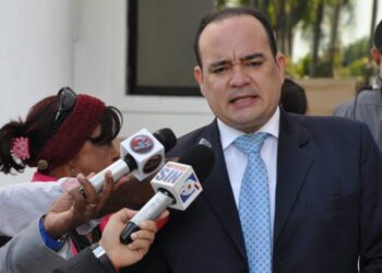 Colegio de Abogados advierte proyecto de ley autorizaría arrestos y desalojo indiscriminados al margen debido proceso judicial