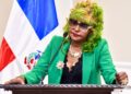 Senado reconoce a Fefita La Grande