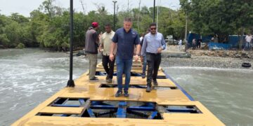 Jean Luis Rodríguez supervisa muelles tras paso de huracán Beryl