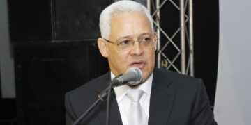 Presidente Abinader designa al veterano comunicador José Antonio Aybar presidente de Espectáculos Públicos y Radiofonía