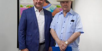 Hipólito apoya proceso de transformación y mecanización iniciado en Agricultura
